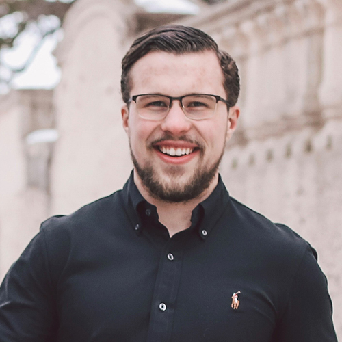 Headshot of Alex Poorman