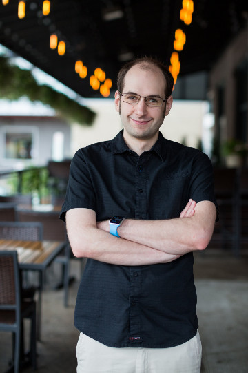 Headshot of Kevin Burns