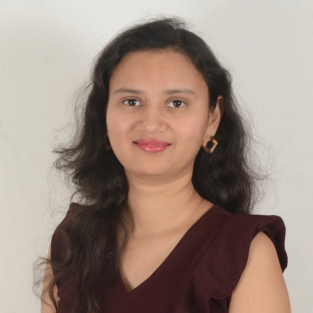 Headshot of Mayuri Bochare