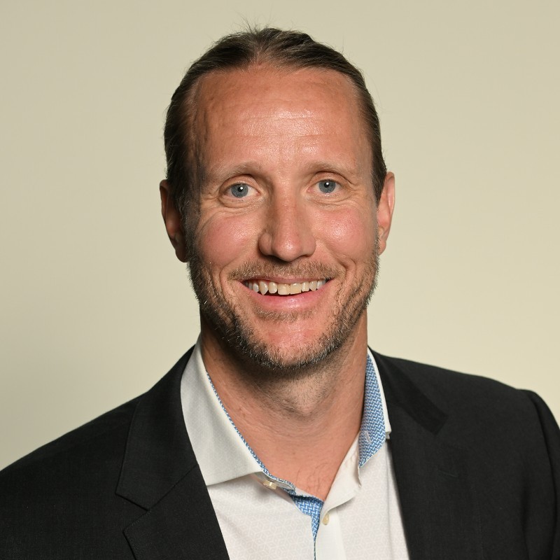 Headshot of Mark Davenport