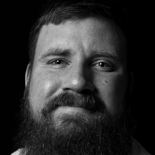 Headshot of Rob Reeves