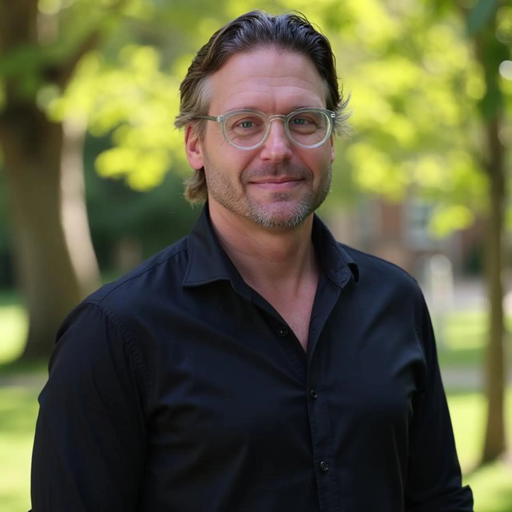 Headshot of Scott Lundgren